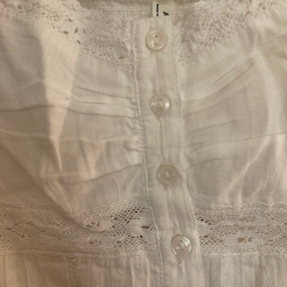 American Eagle Outfitters Cream Lace Blouse - Picture 4 of 8